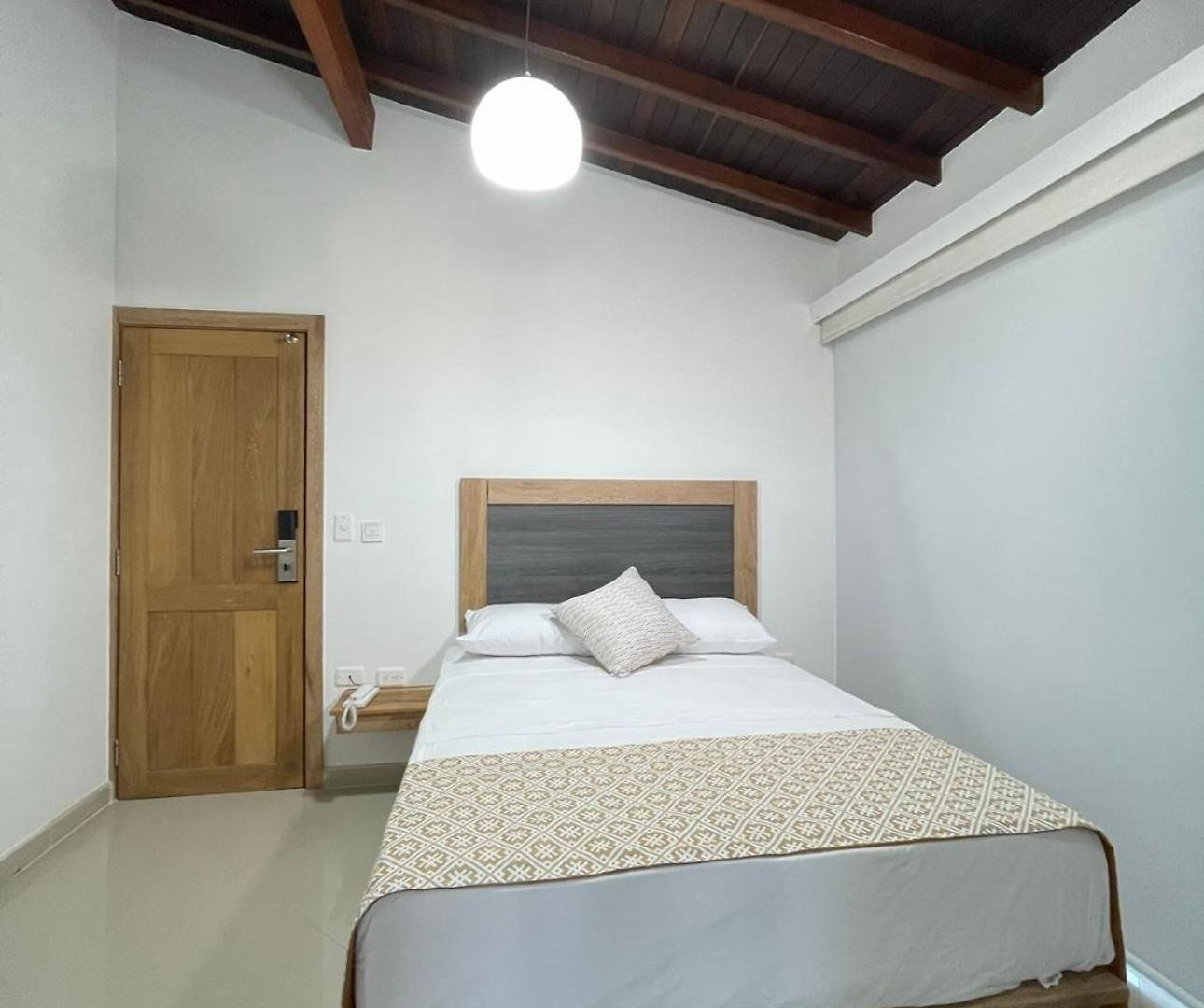 Hotel El Faro - Desayunos Incluidos - Manga, *